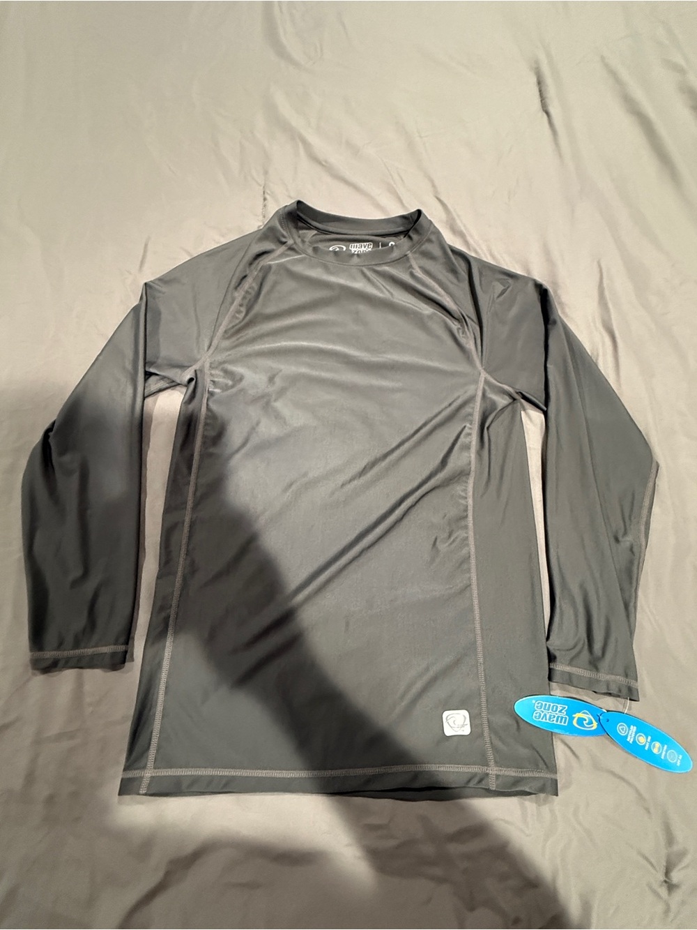 Gray Long-Sleeve Men's Swim Rash Guard - Unbranded